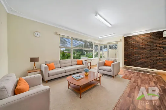 26 Downing Crescent, Wanneroo, WA 6065