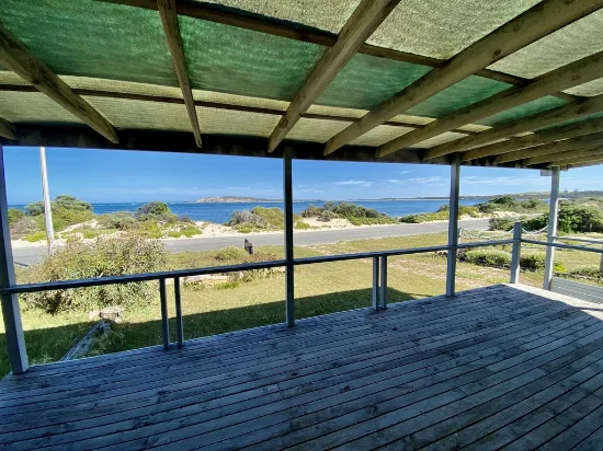 26 Esplanade, Elliston, SA 5670