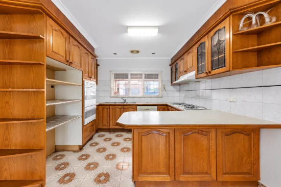 26 Ferndale Road, Sunshine North, Vic 3020 - For Rent