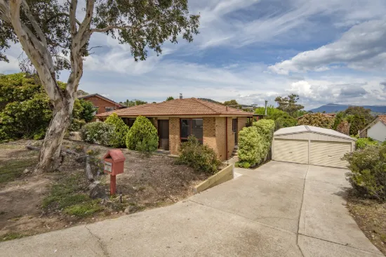 26 Girdlestone Circuit, Calwell, ACT 2905