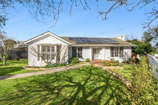 26 Gowrie Avenue, Frankston South, Vic 3199
