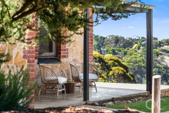 26 Hill Street, Crafers West, SA 5152