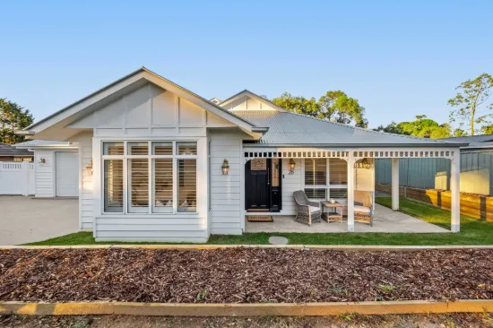 26 Hopwood Street, Gordon, Vic 3345