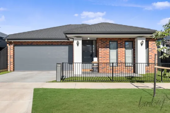 26 Ironcap Road, Mickleham, Vic 3064