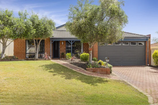 26 Kalix Elbow, Merriwa, WA 6030 - For Sale