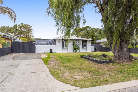 26 Kingsbridge Road, Warnbro, WA 6169