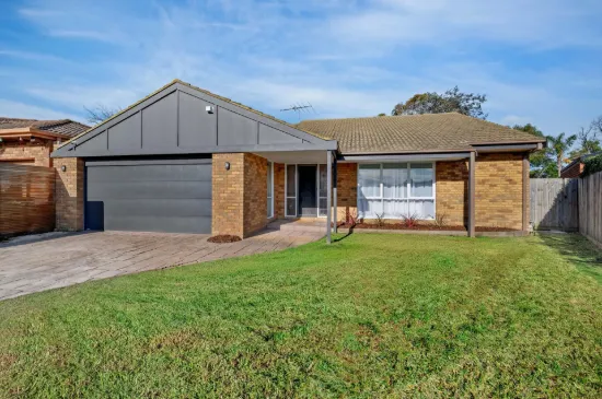 26 Lakeside Court, Safety Beach, Vic 3936