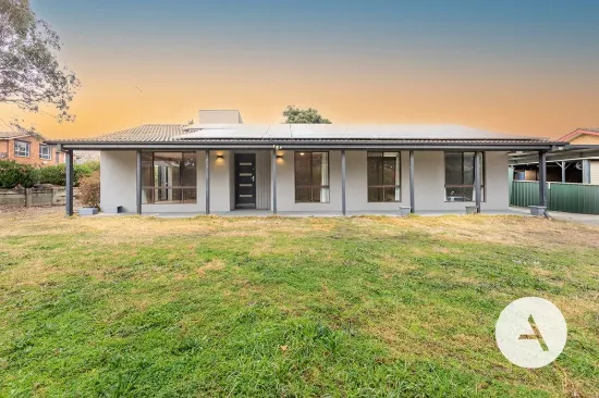 26 Longmore Cres, Wanniassa, ACT 2903