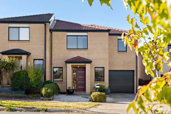 26 Loveday Crescent, Casey, ACT 2913