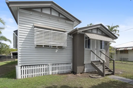 26 McCracken Street, Walkervale, Qld 4670
