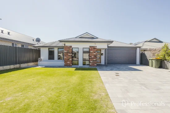 26 Moorland Crescent, The Vines, WA 6069