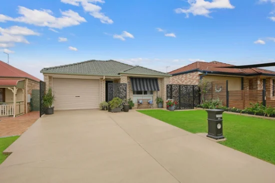 26 Page Street, North Lakes, Qld 4509 - For Rent