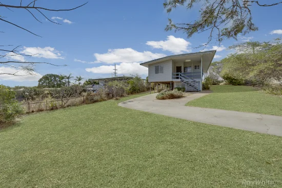 26 Pier Street, South Gladstone, Qld 4680