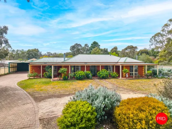 26 Scullys Lane, Heathcote, Vic 3523