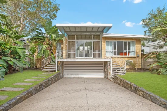 26 Seashell Avenue, Mermaid Beach, Qld 4218