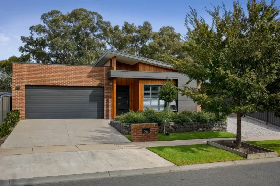 26 Shepherds Glen, Strathfieldsaye, Vic 3551