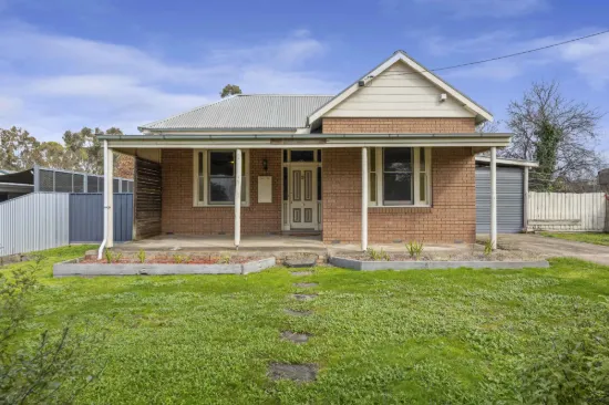 26 Tatyoon Road, Ararat, Vic 3377