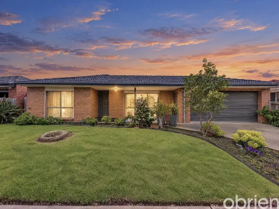 26 Trafalgar Way, Cranbourne East, Vic 3977 - For Sale