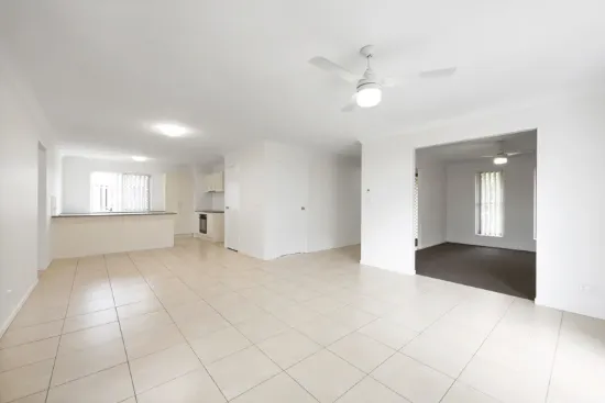 26 Trinity Parade, Blacks Beach, Qld 4740