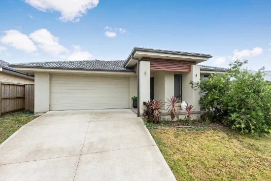 26 Warbler Avenue, Aberglasslyn, NSW 2320