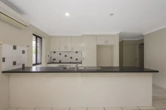 26 Wyndham Street, Holmview, Qld 4207