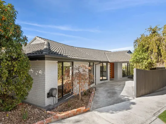 260 Mt Pleasant Road, Highton, Vic 3216