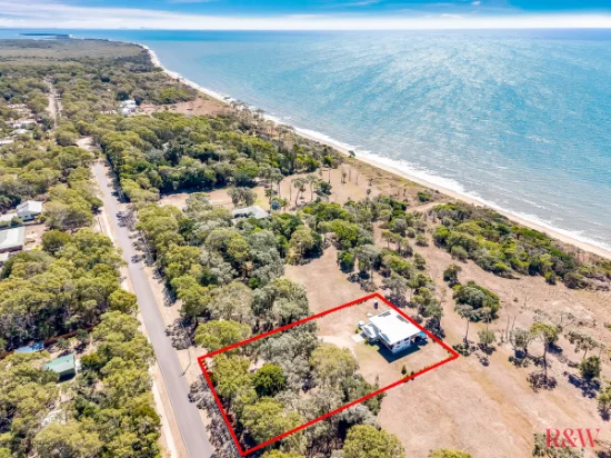 262 Sylvan Drive, Moore Park Beach, Qld 4670