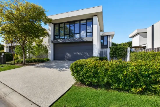 2671 The Address, Hope Island, Qld 4212