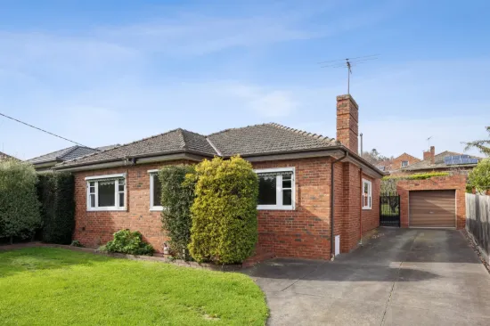 269 Warrigal Road, Burwood, Vic 3125