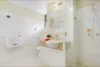 27/224 Marine Parade, Labrador QLD 4215-Image