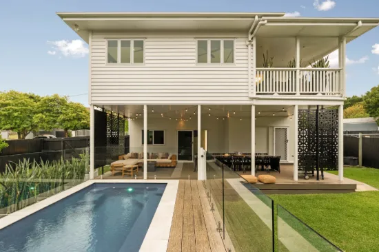 27 Agnes Street, Shorncliffe, Qld 4017