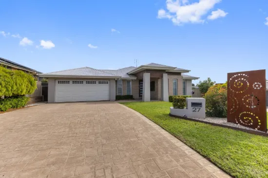 27 Alder Avenue, Parkes, NSW 2870