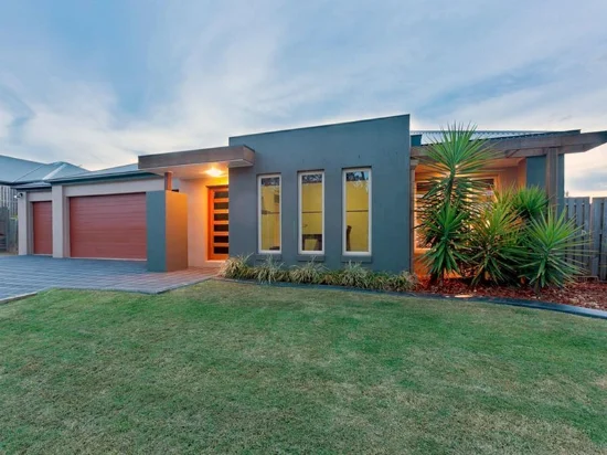 27 Ambrose Drive, Augustine Heights, Qld 4300