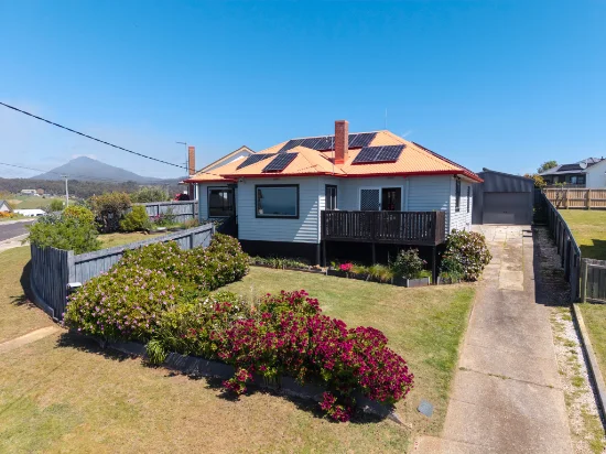 27 Ashwater Crescent, Penguin, Tas 7316
