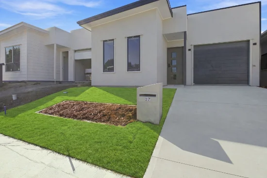 27 Blossom Circuit, Morayfield, Qld 4506 - For Rent