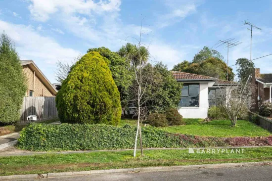 27 Boronia Street, Warragul, Vic 3820
