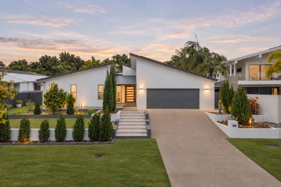 27 Buccaneer Way, Coomera Waters, Qld 4209