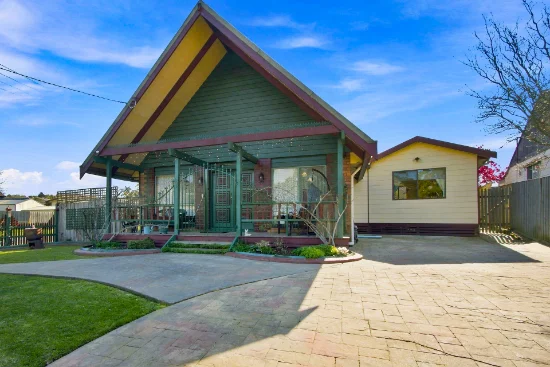 27 Burnside Drive, Morwell, Vic 3840