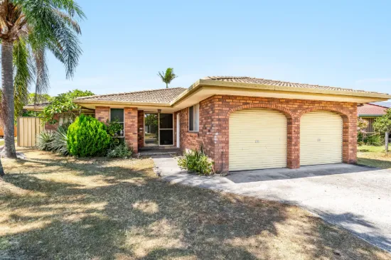 27 Casuarina Close, Yamba, NSW 2464
