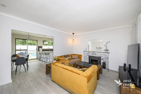 27 Centaurus Street, Rockingham, WA 6168 - For Sale