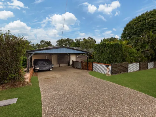 27 Clarke Street, Ripley, Qld 4306