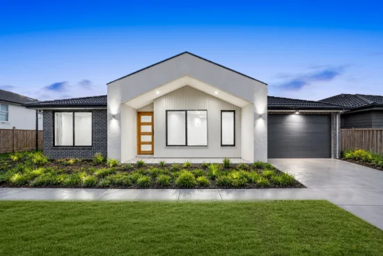27 CLAY CRESCENT, Rockbank, Vic 3335