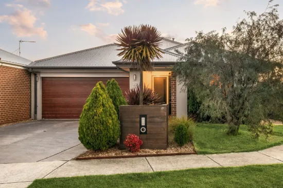 27 Cloudbreak Street, Armstrong Creek, Vic 3217