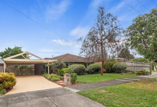 27 Corhanwarrabul Close, Rowville, Vic 3178 - For Sale