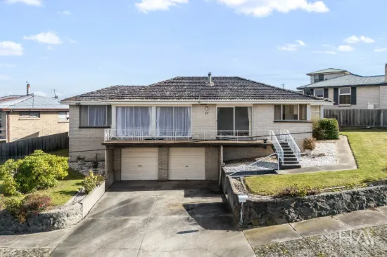 27 Crandon Crescent, Newnham, Tas 7248
