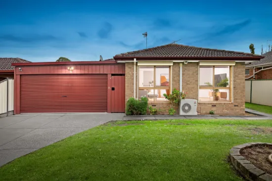 27 Cuthbert Drive, Mill Park, Vic 3082