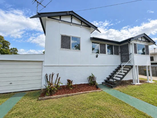 27 Ellis Street, Berserker, Qld 4701