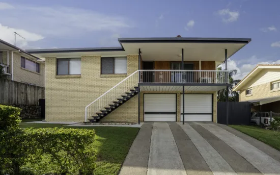 27 Emblem Street, Jamboree Heights, Qld 4074