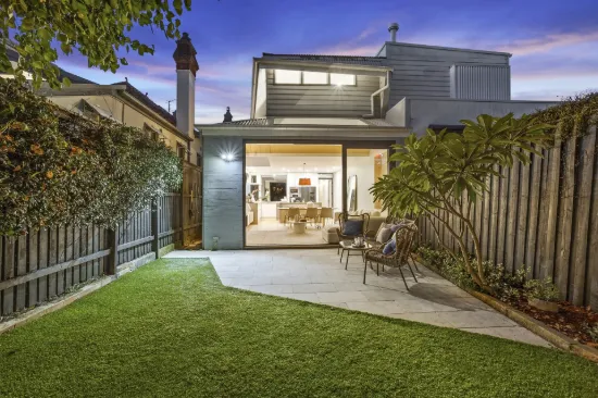 27 Emmett Street, Crows Nest, NSW 2065