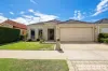 27 Finsbury Drive, Thornlie, WA 6108